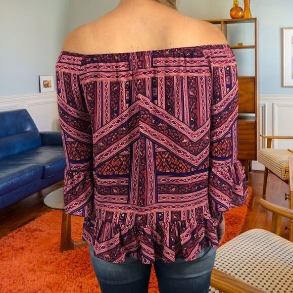 Bohemian Off Shoulder Bell Sleeve Geometric Floral Blouse - Picture 3 of 4